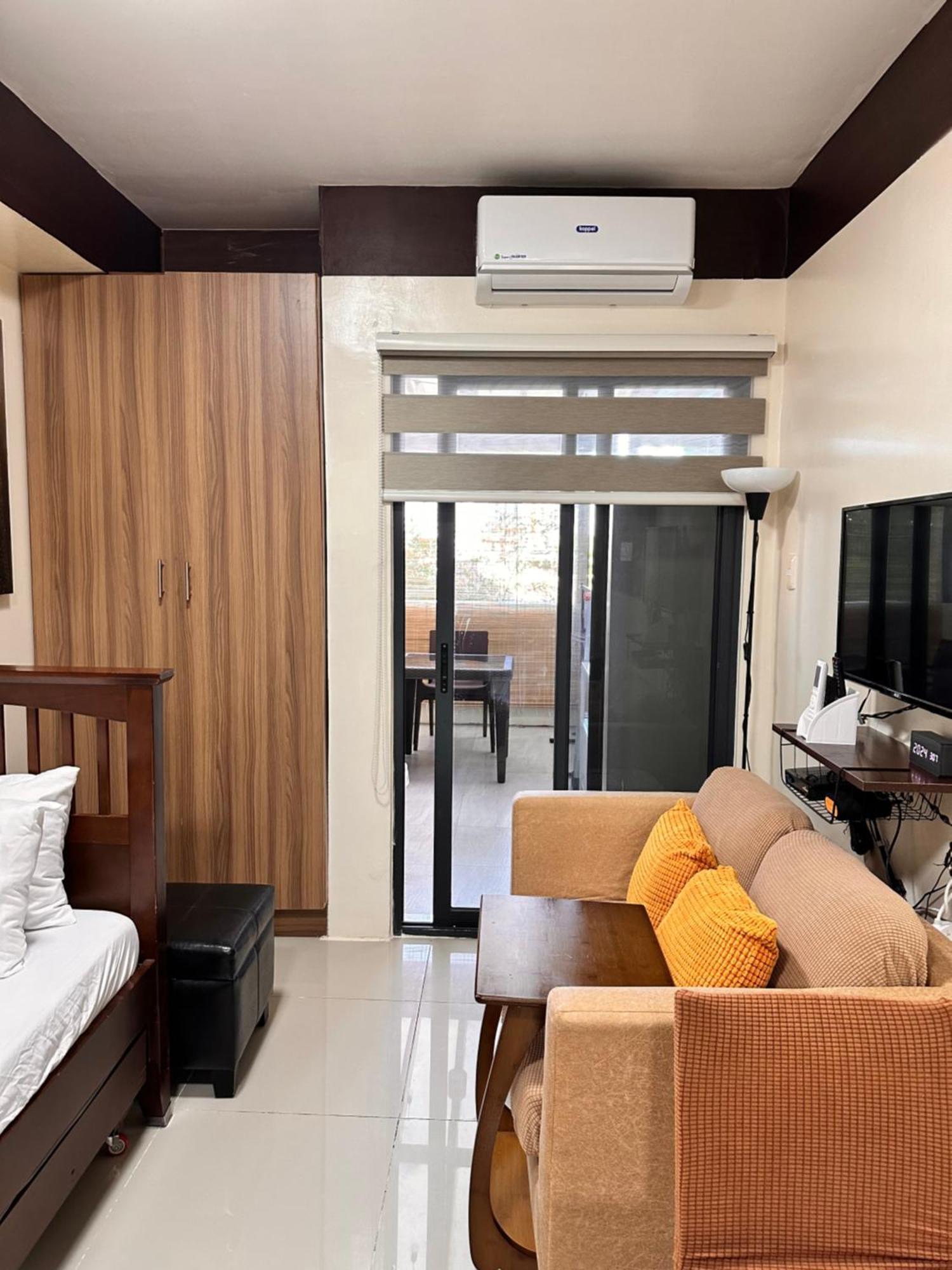 Grazie'S Studio Apartment At Grand Residences Cebu Close To It Park, Sm, Ayala, Hospitals, And Churches Exterior photo
